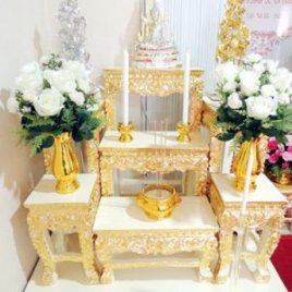 ให้เช่าชุดโต๊ะหมู่